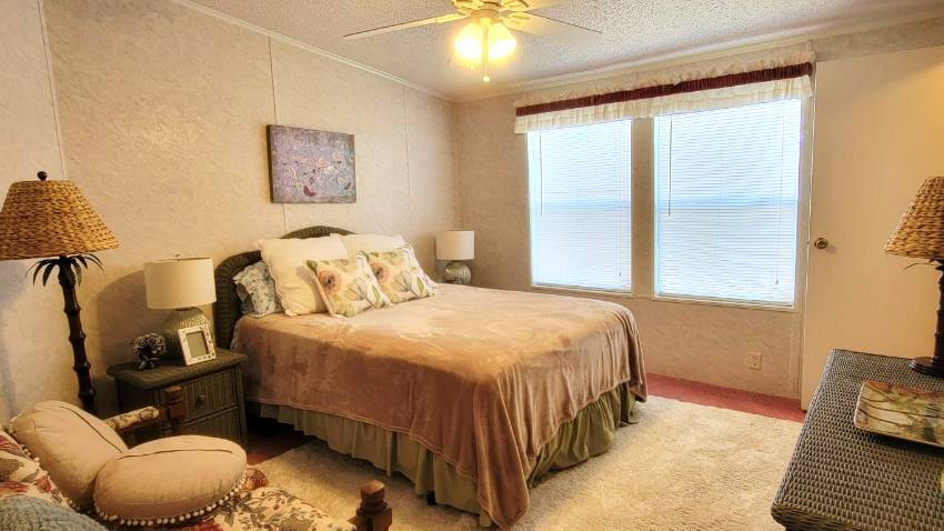 2204 Robin Ridge Pl. a Lake Wales, FL Mobile or Manufactured Home for Sale